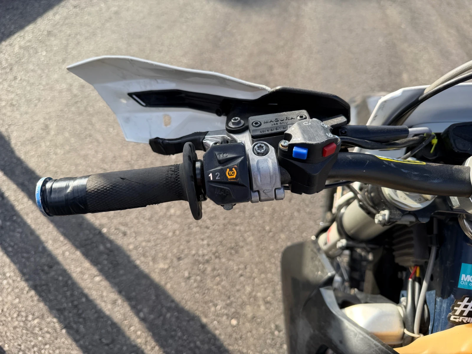 Husqvarna FE Лед Фар / Крайно гърне FMF 4.1 titanium/carbon - изображение 8