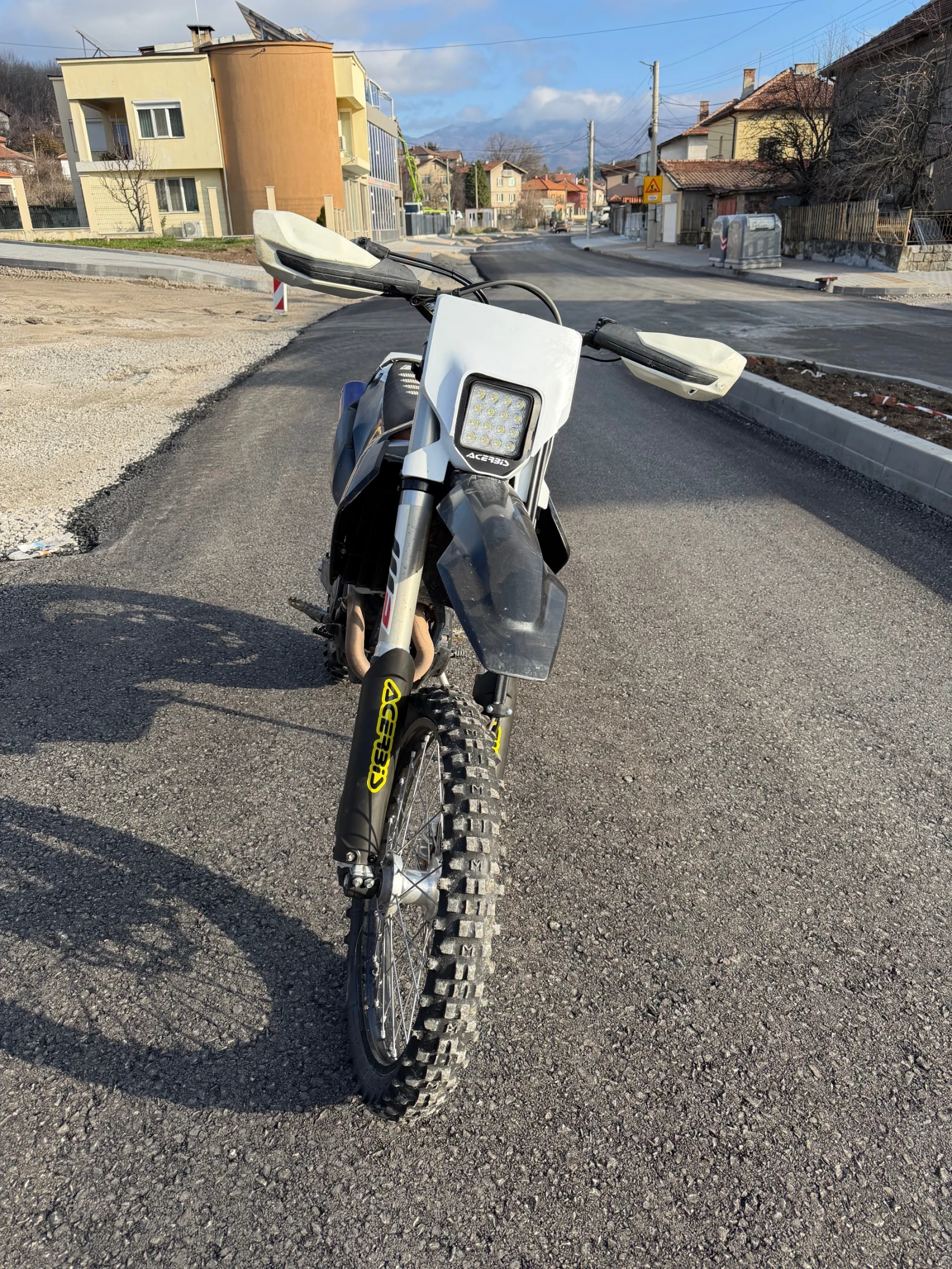 Husqvarna FE Лед Фар / Крайно гърне FMF 4.1 titanium/carbon - изображение 2