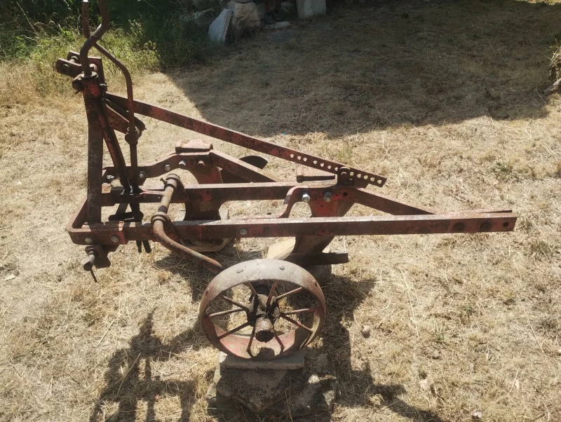 Трактор Zetor 25, снимка 13 - Селскостопанска техника - 52090569