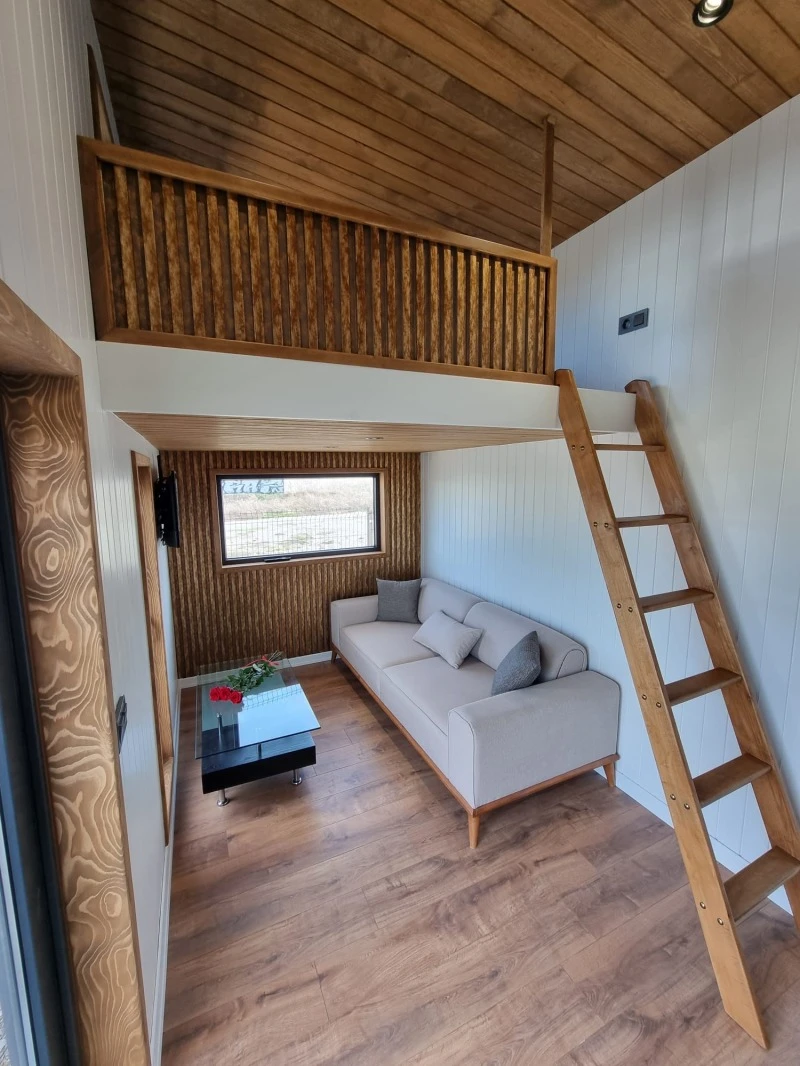 Каравана Други Camperisimo Tiny House , снимка 13 - Каравани и кемпери - 49460366