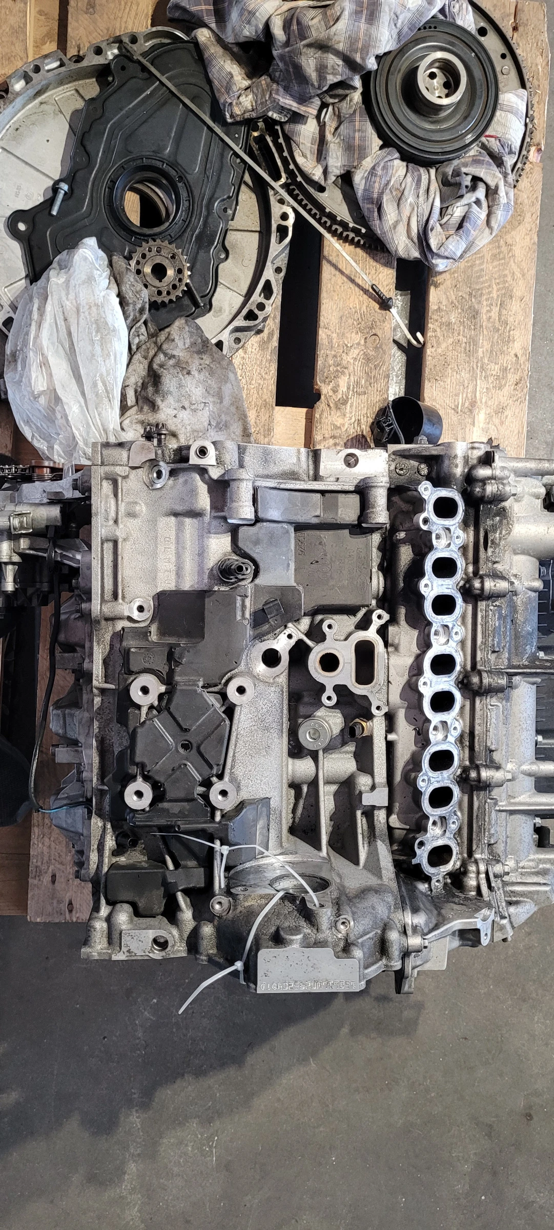    / 204 DTD | Mobile.bg   5