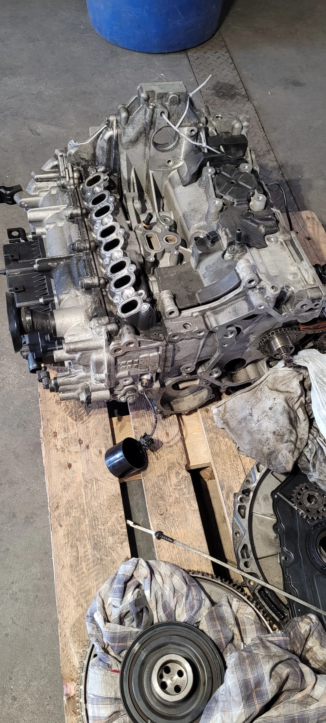    / 204 DTD | Mobile.bg   3