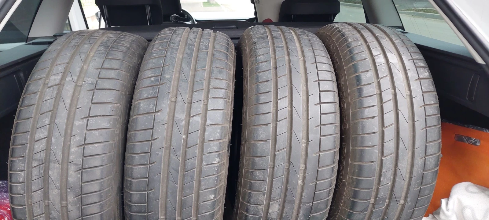 Гуми Летни 215/60R16