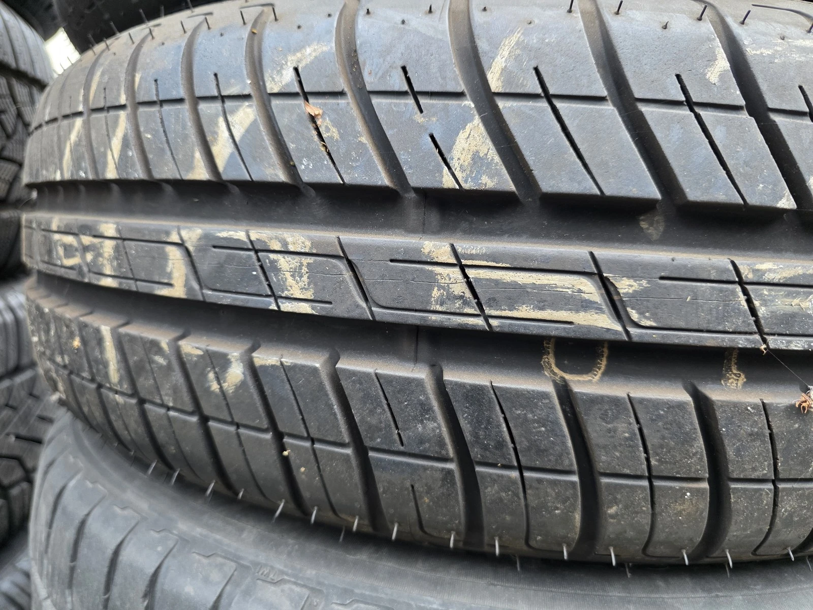Гуми Летни 185/65R15, снимка 4 - Гуми и джанти - 56664482