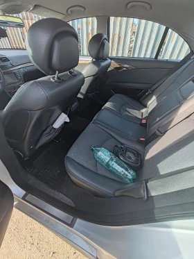 Mercedes-Benz E 320, снимка 4