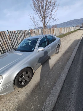 Mercedes-Benz E 320, снимка 5