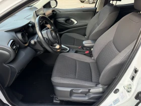 Toyota Yaris 1.5 HYBRID 33000км! Гаранционна!, снимка 9