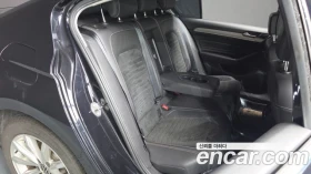 VW Passat 2.0TDI | DIGITAL| DIST| КАМЕРА| ПОДГРЕВ| АЛКАНТАРА, снимка 11