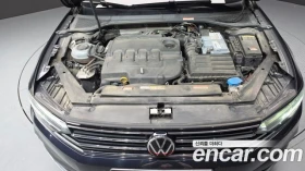 VW Passat 2.0TDI | DIGITAL| DIST| КАМЕРА| ПОДГРЕВ| АЛКАНТАРА, снимка 15