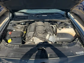 Обява за продажба на Dodge Challenger * SCAT PACK 392 * CARFAX * БЕЗ ПЪРВОНАЧАЛНА ВНОСКА ~93 600 лв. - изображение 9 | Auto.bg Обява за продажба на Dodge Challenger * SCAT PACK 392 * CARFAX * БЕЗ ПЪРВОНАЧАЛНА ВНОСКА ~93 600 лв. - изображение 9