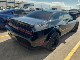 Обява за продажба на Dodge Challenger * SCAT PACK 392 * CARFAX * БЕЗ ПЪРВОНАЧАЛНА ВНОСКА ~93 600 лв. - изображение 3 | Auto.bg Обява за продажба на Dodge Challenger * SCAT PACK 392 * CARFAX * БЕЗ ПЪРВОНАЧАЛНА ВНОСКА ~93 600 лв. - изображение 3