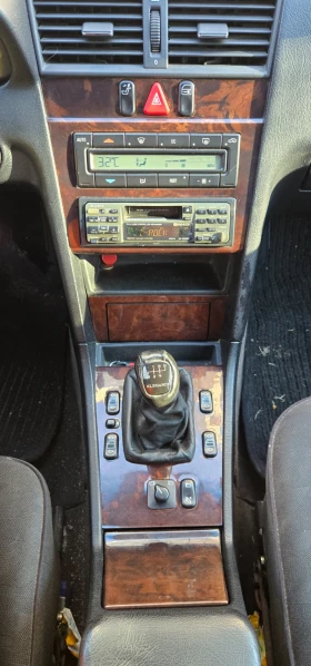 Mercedes-Benz C 250, снимка 11