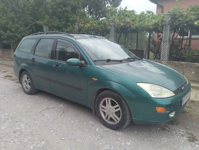 Ford Focus Комби, снимка 3 - Автомобили и джипове - 47110403