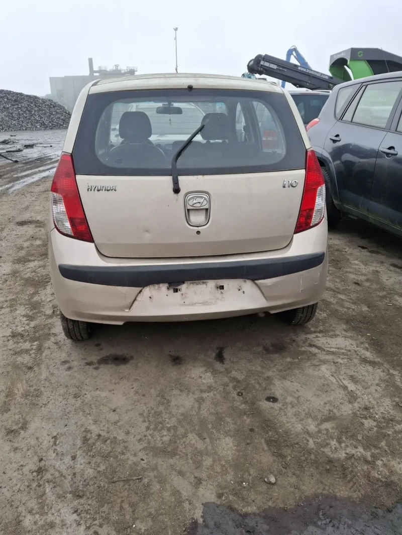 Hyundai I10, снимка 2 - Автомобили и джипове - 48906435