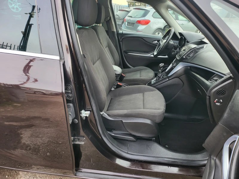 Opel Zafira 1.6i CNG TOURER, снимка 17 - Автомобили и джипове - 51508454