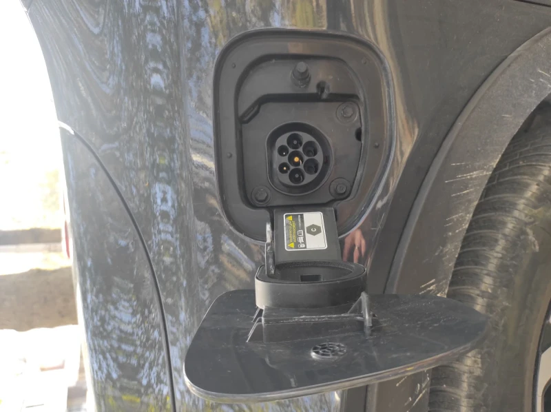 Kia XCeed, снимка 3 - Автомобили и джипове - 51351476