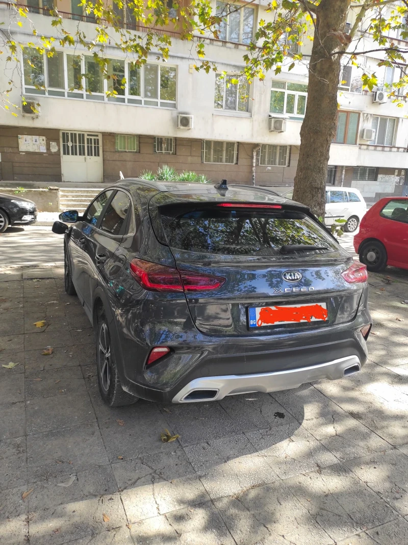 Kia XCeed, снимка 2 - Автомобили и джипове - 51351476