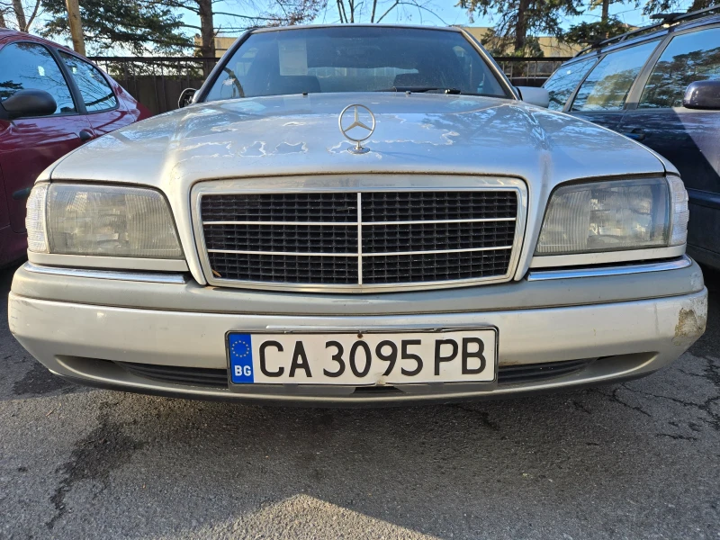 Mercedes-Benz C 250, снимка 4 - Автомобили и джипове - 52877036