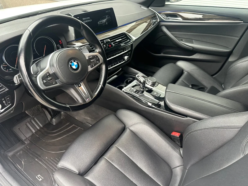 BMW 530 G30 xdrive, снимка 11 - Автомобили и джипове - 53358104