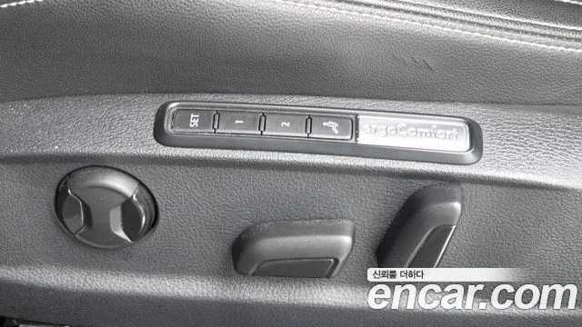 VW Passat 2.0TDI | DIGITAL| DIST| КАМЕРА| ПОДГРЕВ| АЛКАНТАРА, снимка 13 - Автомобили и джипове - 55920269