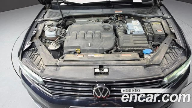 VW Passat 2.0TDI | DIGITAL| DIST| КАМЕРА| ПОДГРЕВ| АЛКАНТАРА, снимка 15 - Автомобили и джипове - 55920269