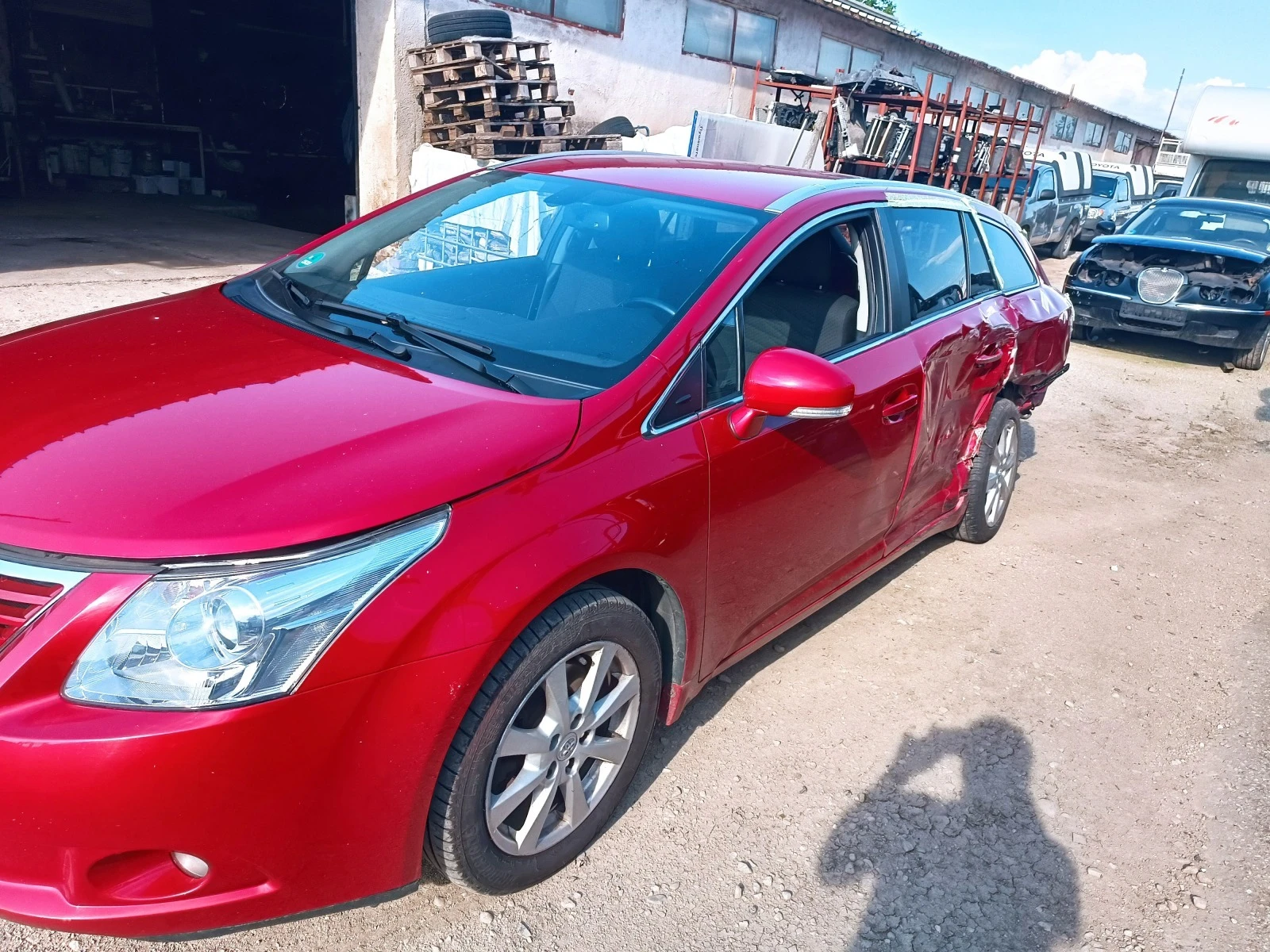 Toyota Avensis 2.2 D cat 150k. - изображение 2