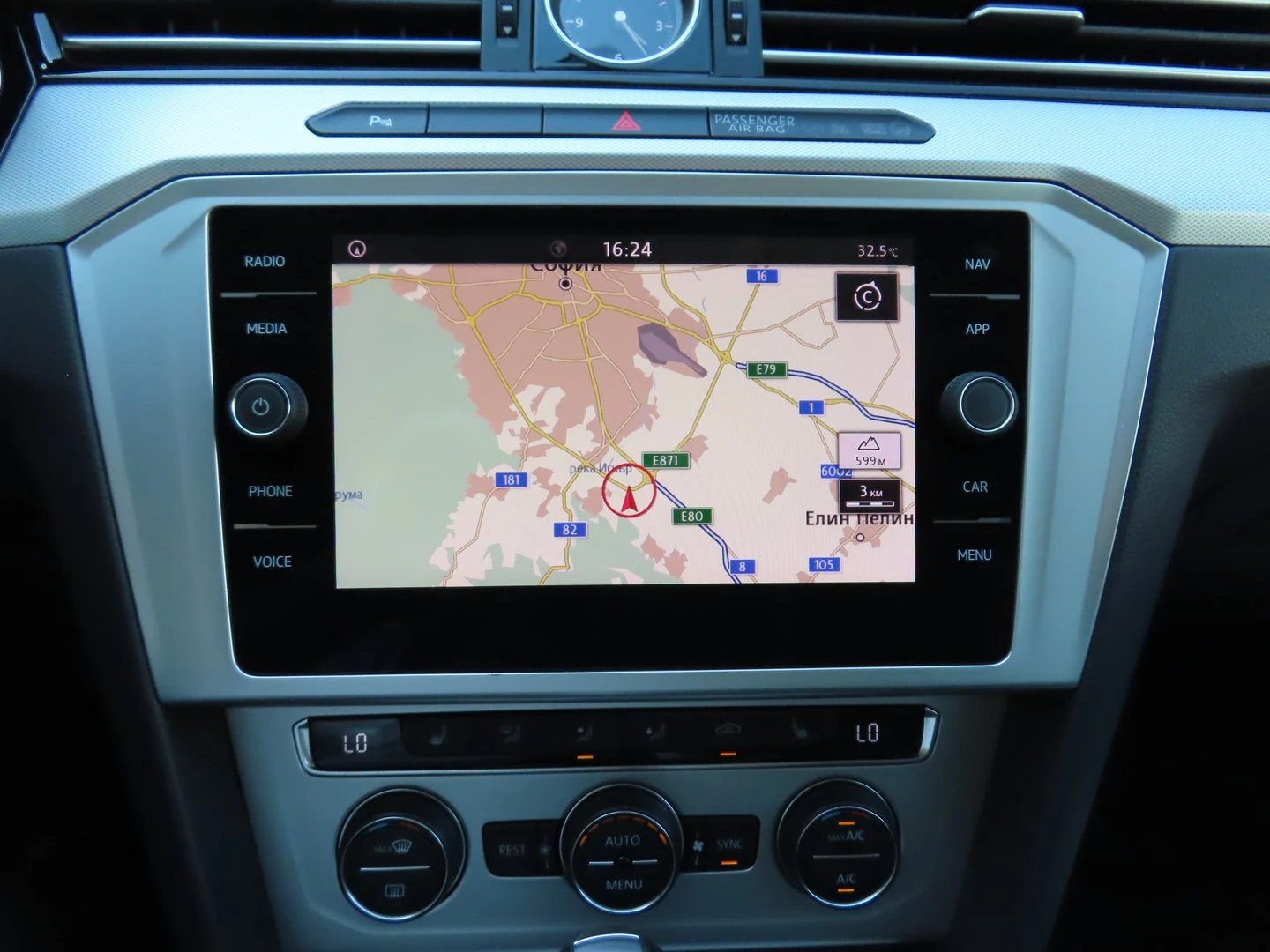 VW Passat Comfortline 2.0TDI BMT | Mobile.bg — изображение 11