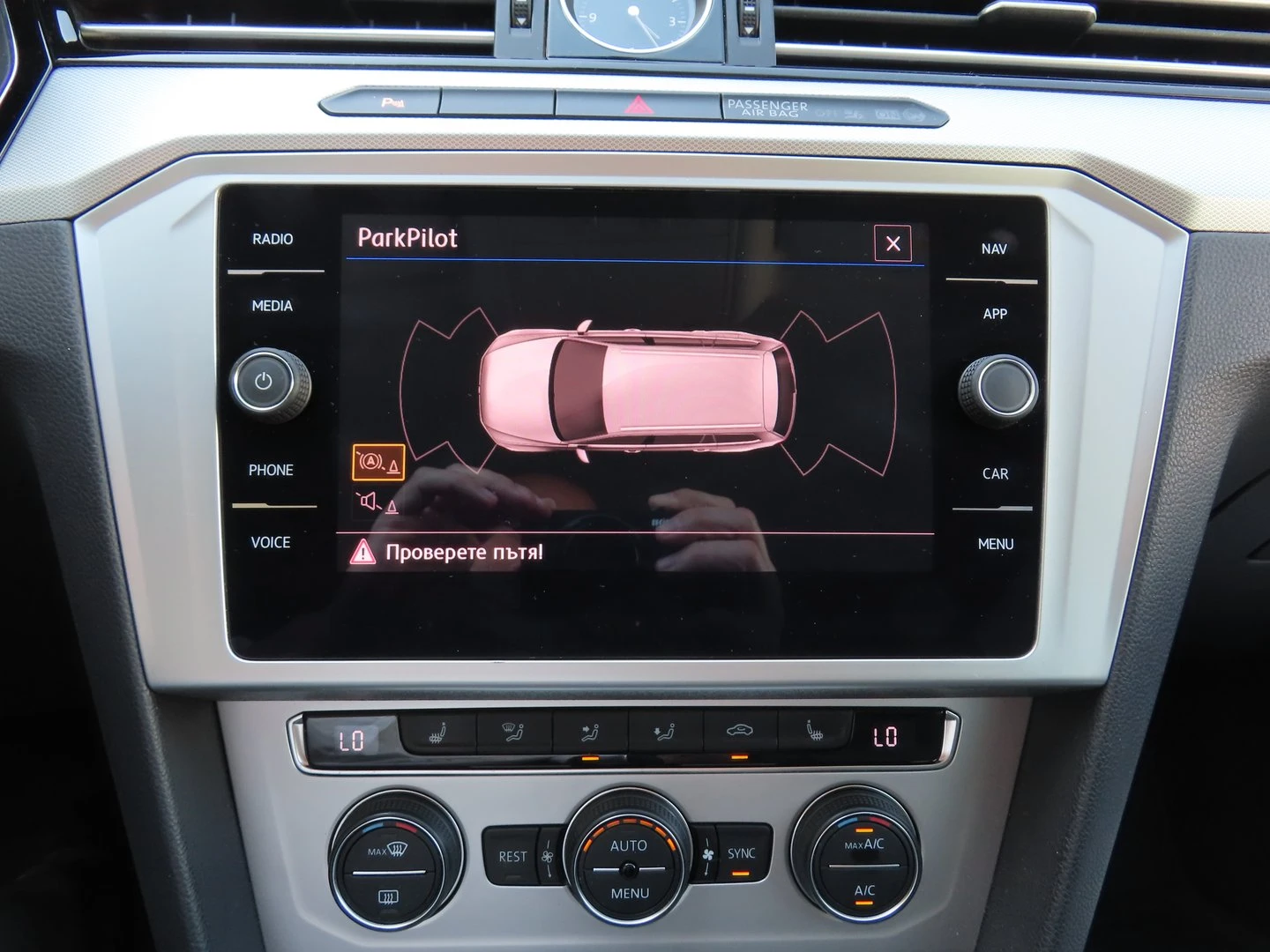 VW Passat Comfortline 2.0TDI BMT | Mobile.bg — изображение 12