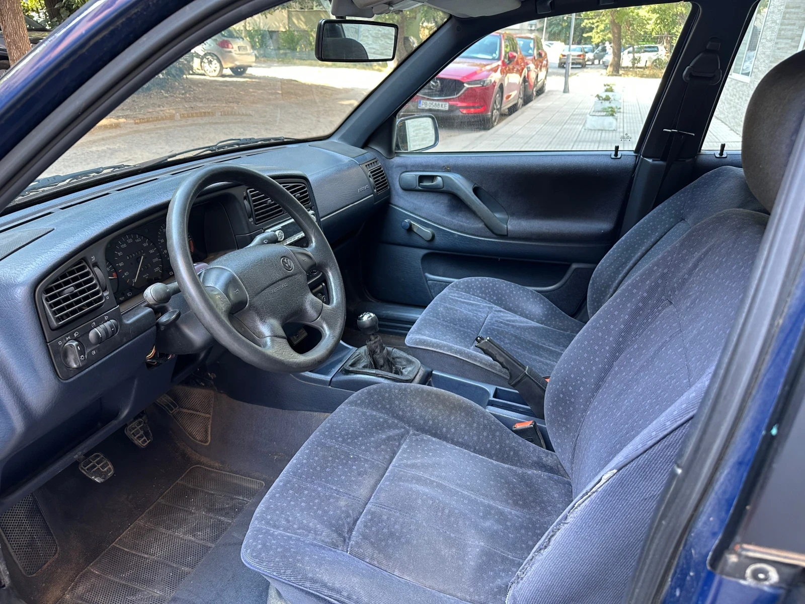 VW Passat  - изображение 7