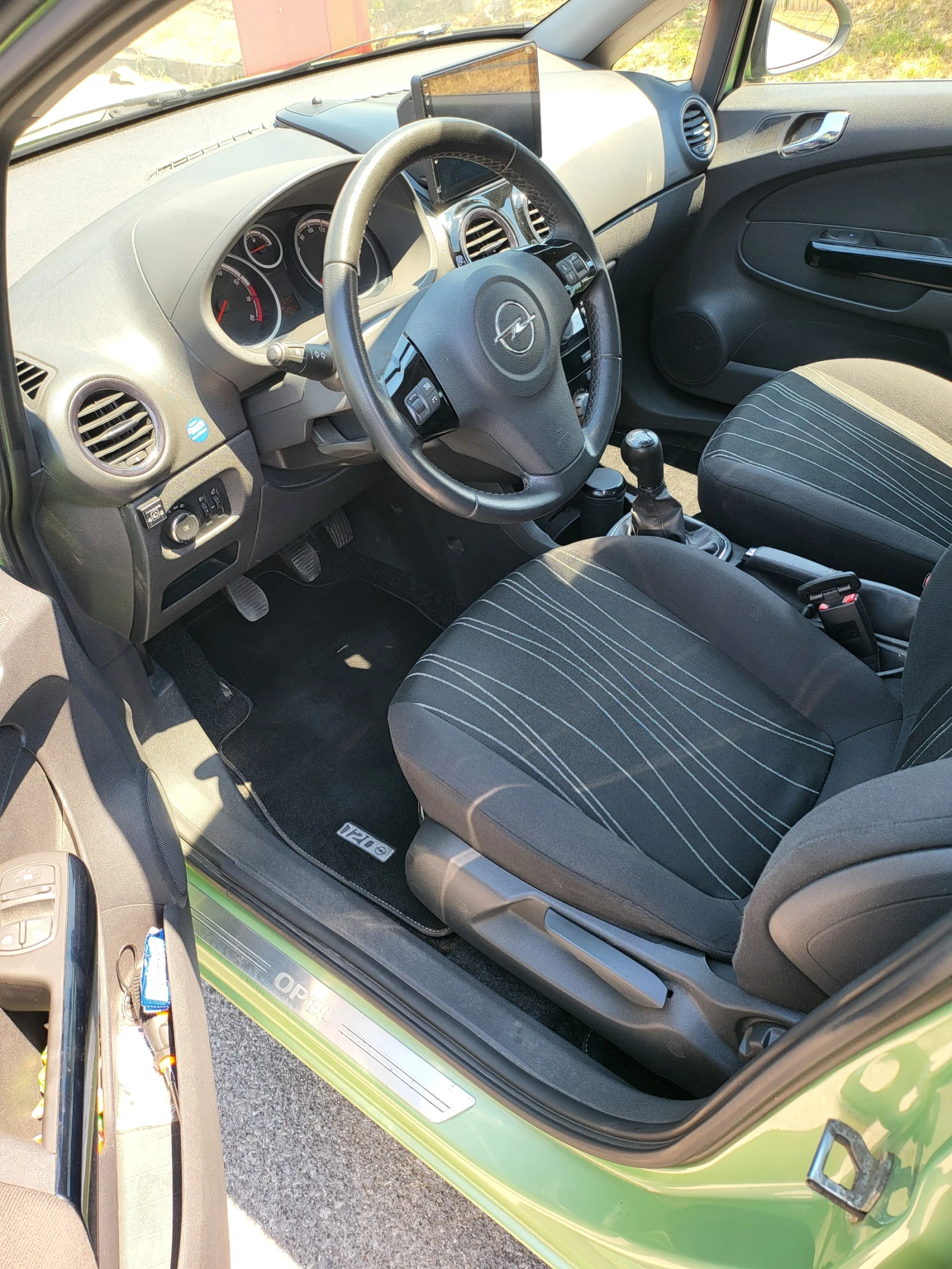 Opel Corsa Ecoflex  - изображение 10