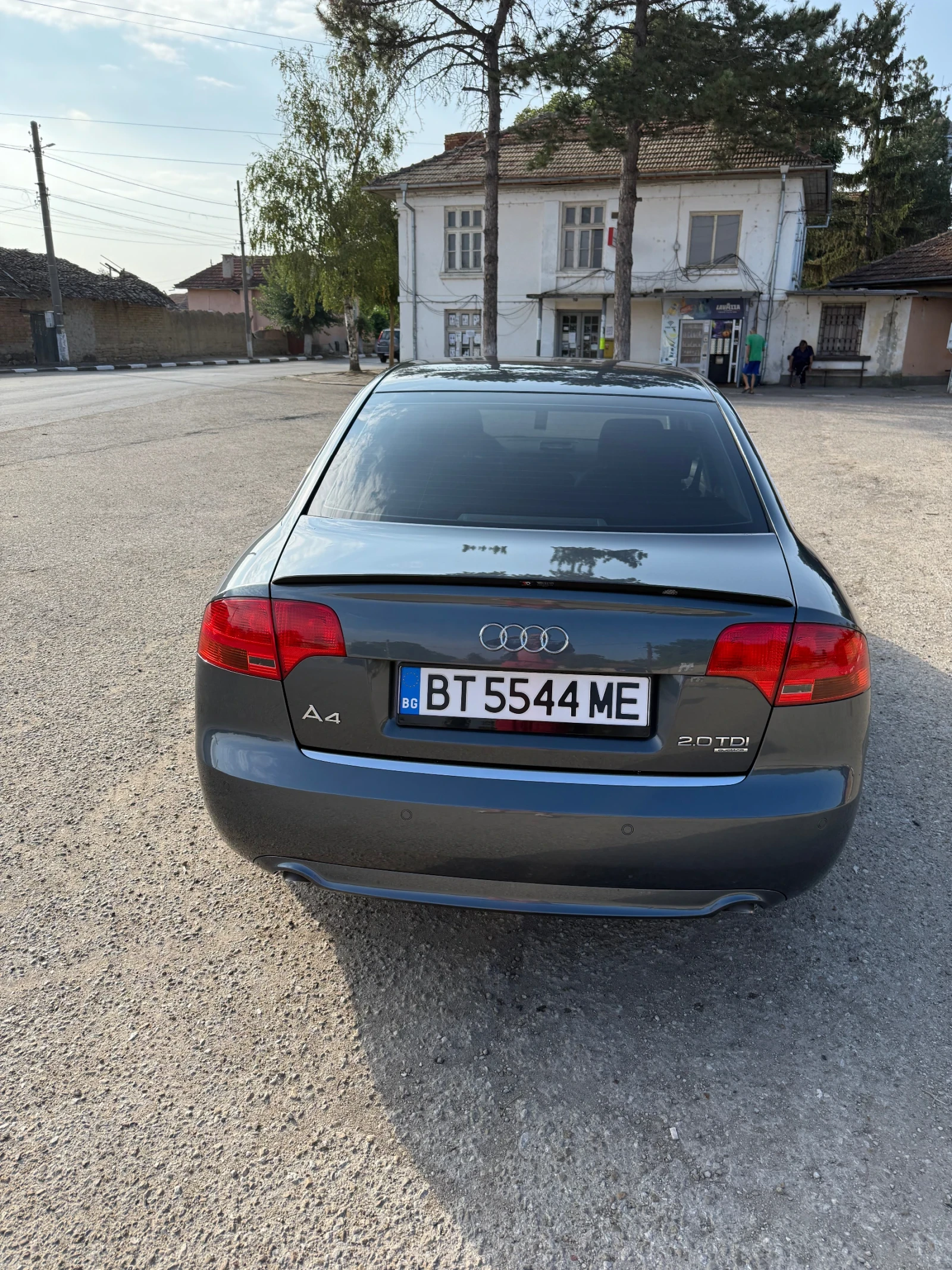 Audi A4  - изображение 2