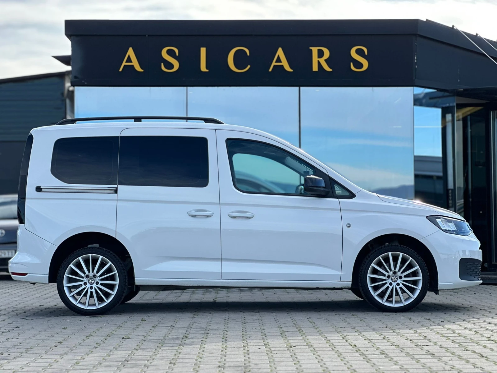 VW Caddy / 2.0D / KOMBI FLEX / TOP /  | Mobile.bg   7