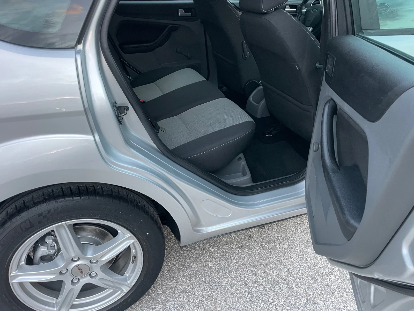 Ford Focus 1.6i 100..FACE  108000.!!! | Mobile.bg   15