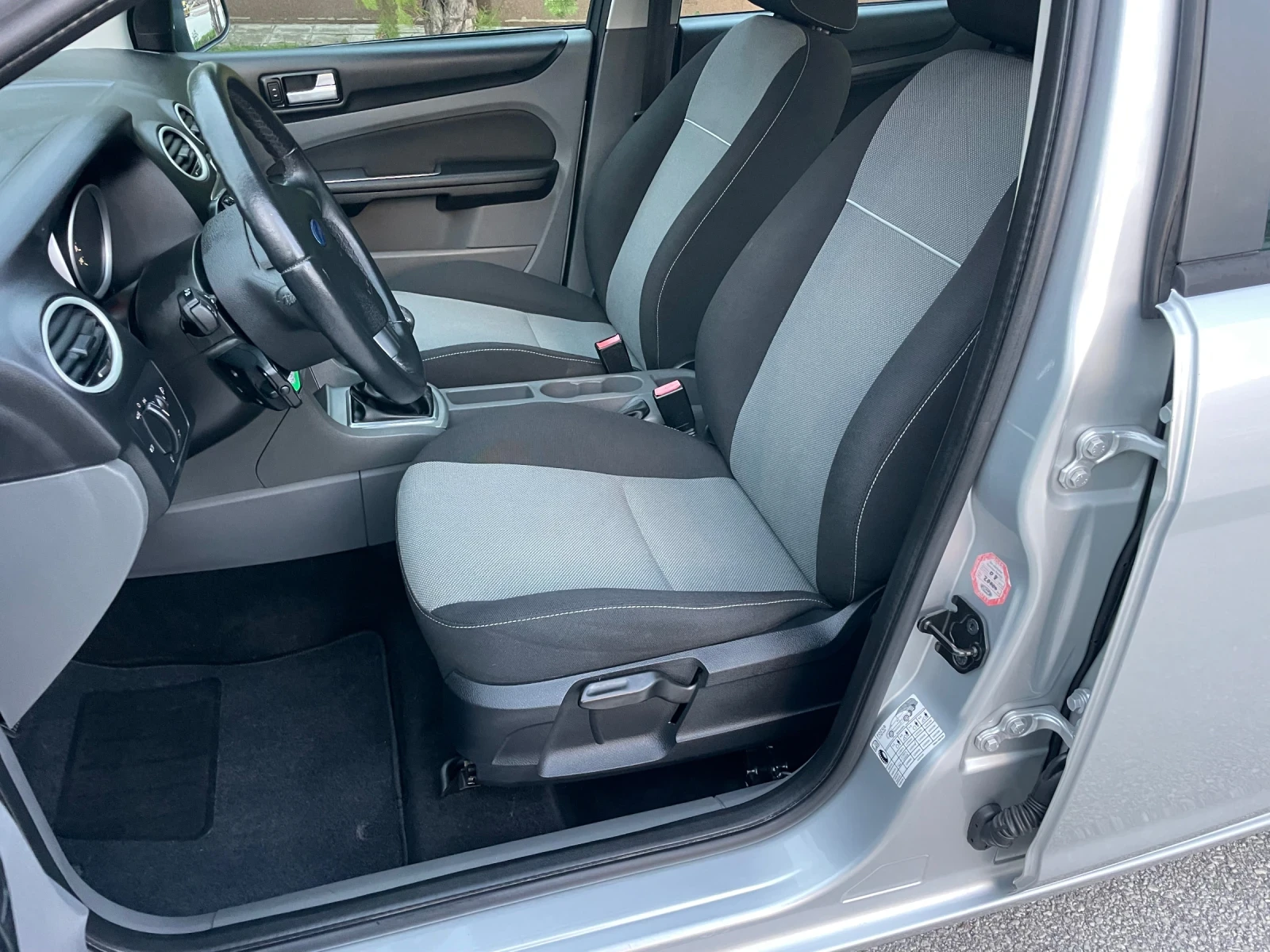 Ford Focus 1.6i 100..FACE  108000.!!! | Mobile.bg   13