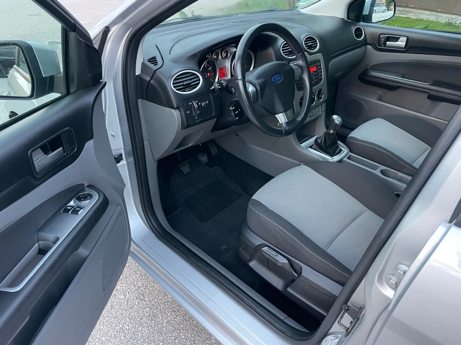 Ford Focus 1.6i 100..FACE  108000.!!! | Mobile.bg   12