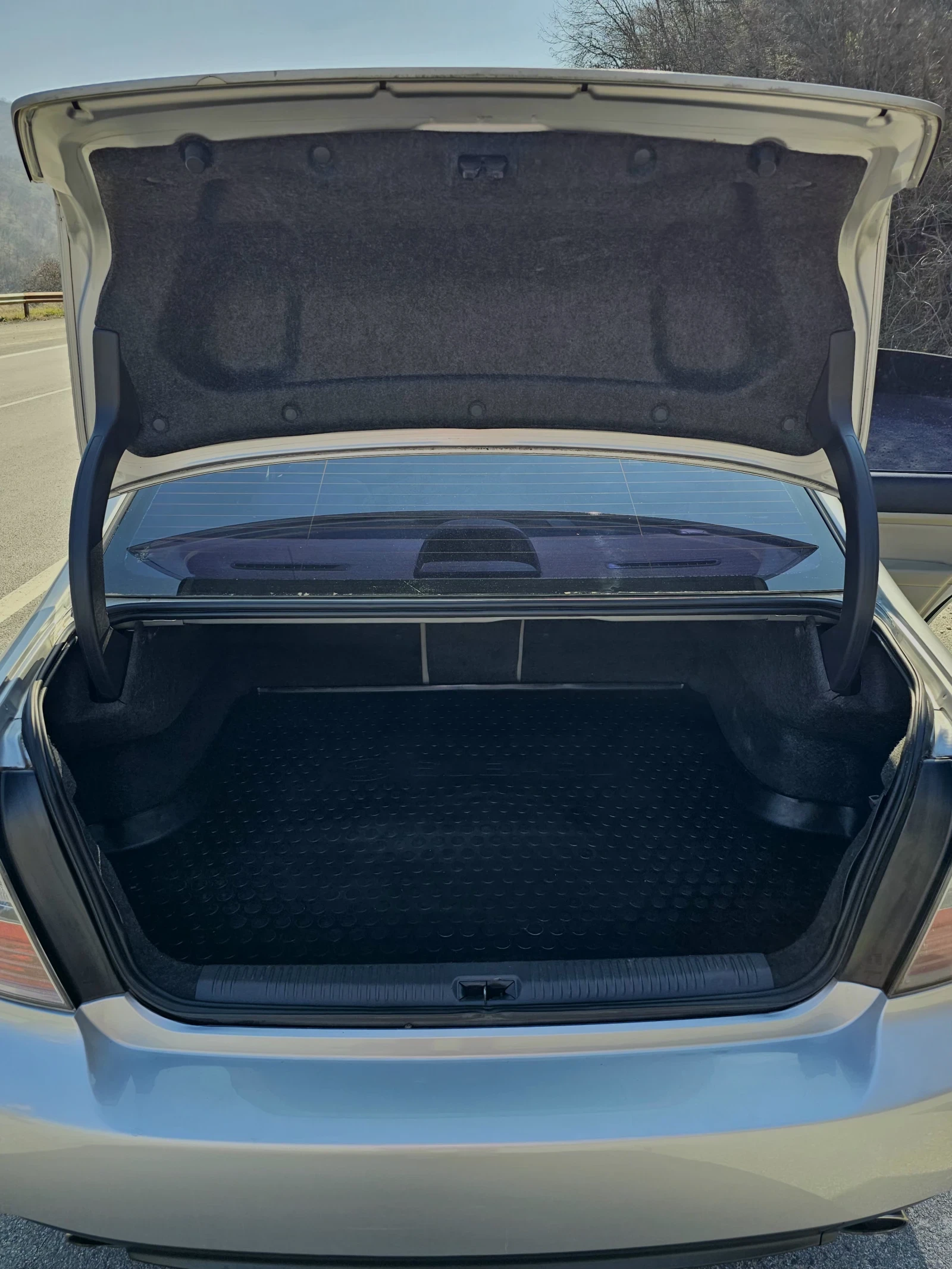 Subaru Legacy 3.0 , снимка 8 - Автомобили и джипове - 53768045