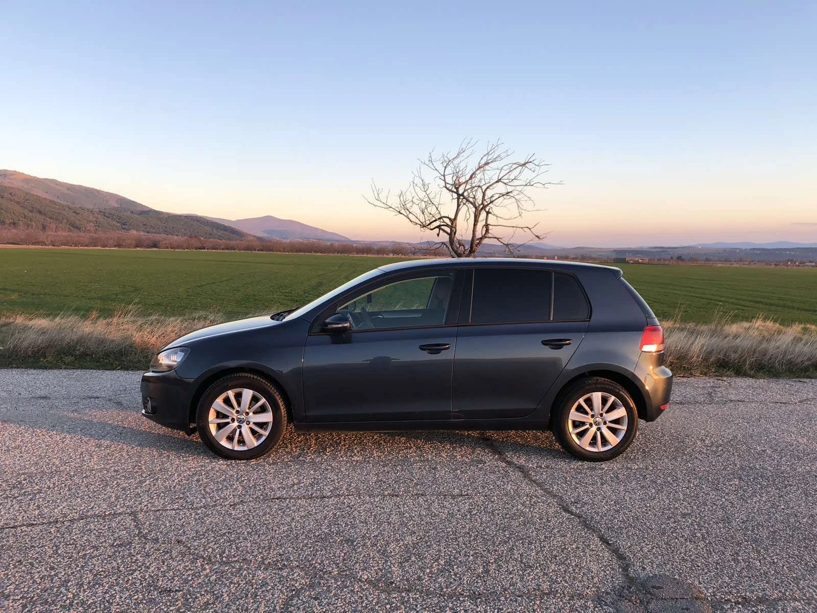 VW Golf 1.6 105 �.�. N1 ��������� / ������� ���������� | Mobile.bg � ����������� 7