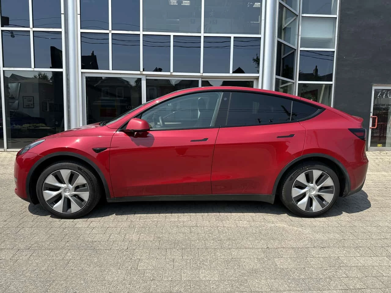 Tesla Model Y * Long Range * CARFAX * Без инциденти * , снимка 2 - Автомобили и джипове - 53994455