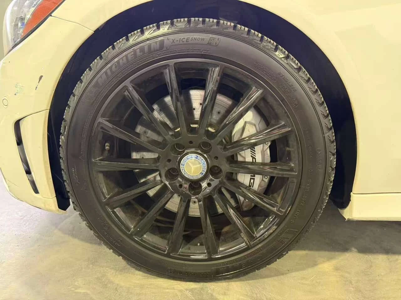 Mercedes-Benz C 43 AMG COUPE/BURMESTER/СЛЕДЕНЕ НА ЛЕНТИ/ГУМИ+ ДЖАНТИ, снимка 8 - Автомобили и джипове - 54155819