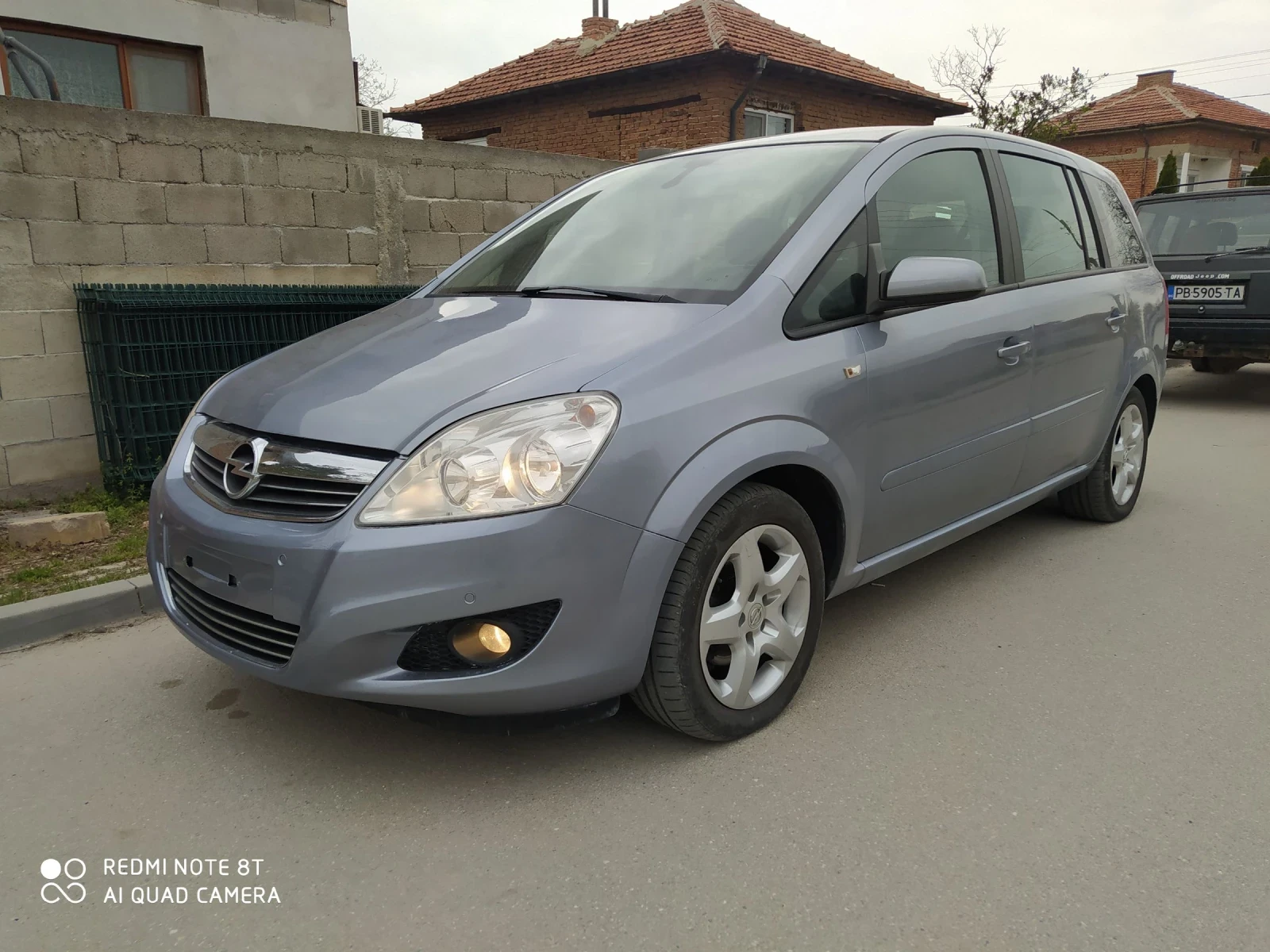 Opel Zafira 1.8i 140к.с, снимка 2 - Автомобили и джипове - 54205754