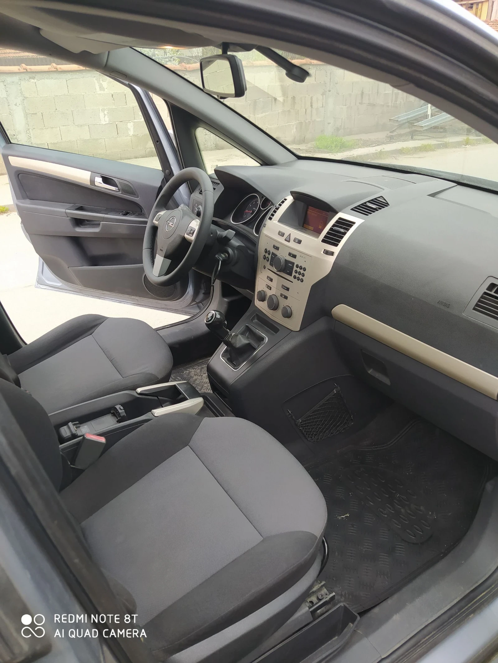 Opel Zafira 1.8i 140к.с, снимка 8 - Автомобили и джипове - 54205754