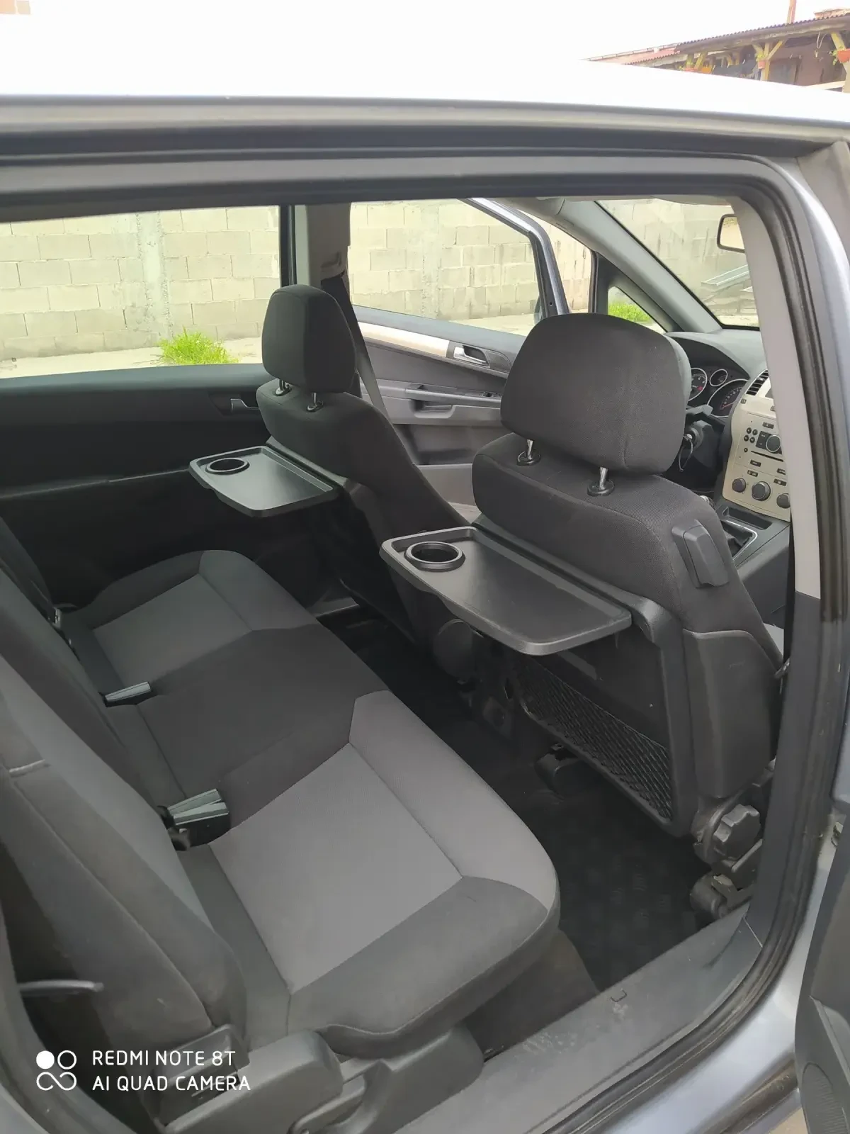 Opel Zafira 1.8i 140к.с, снимка 10 - Автомобили и джипове - 54205754