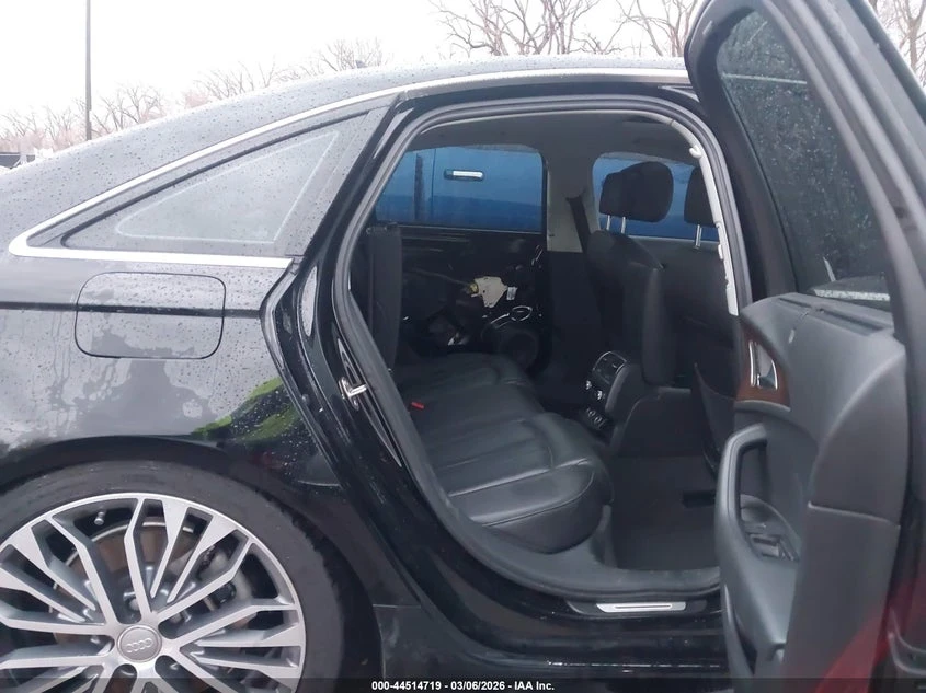 Audi A6 3.0l 3.0T Premium Plus, снимка 8 - Автомобили и джипове - 54307223