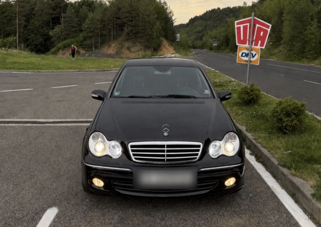 Mercedes-Benz C 270