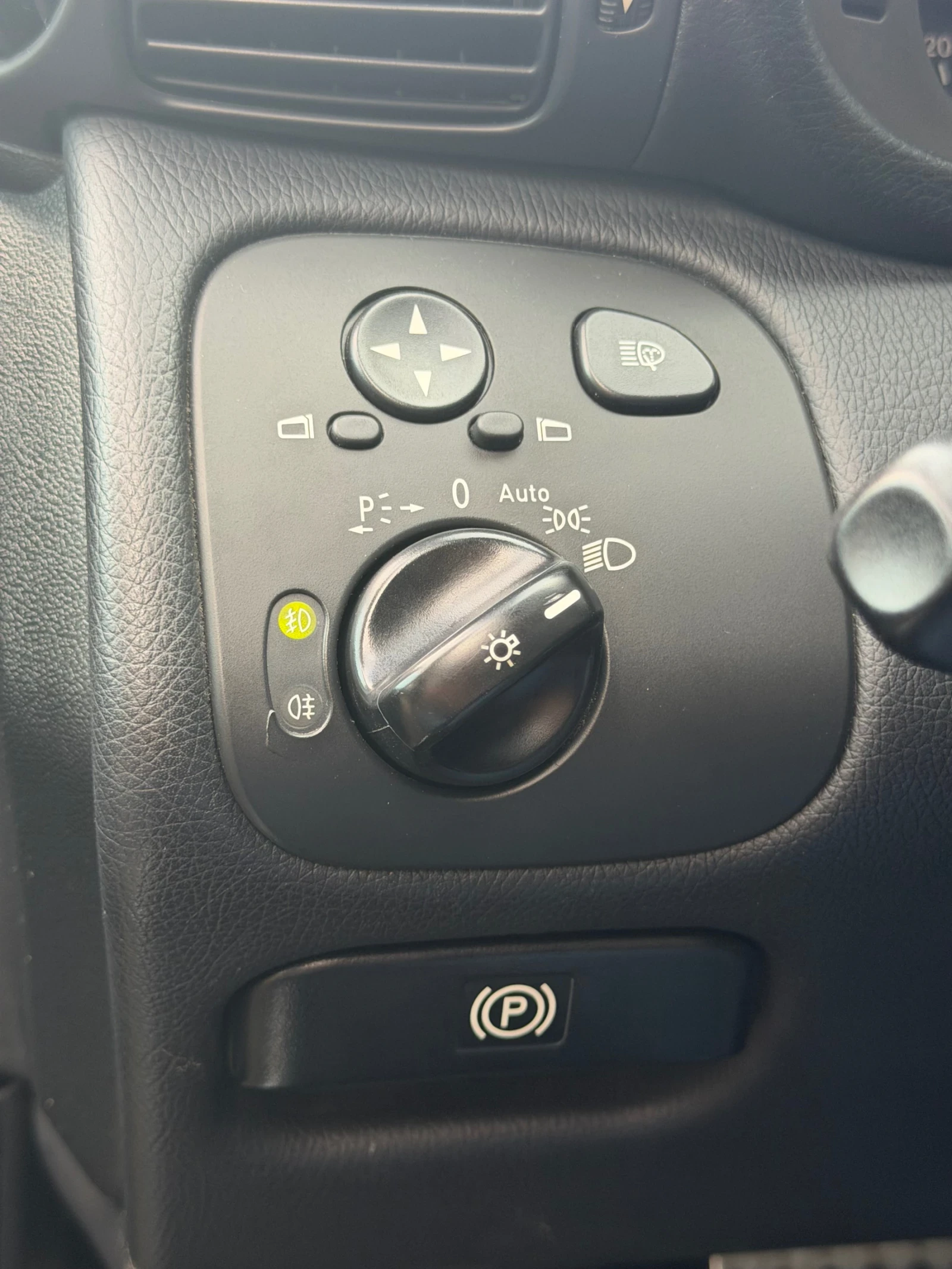 Mercedes-Benz C 270, снимка 5 - Автомобили и джипове - 54903251