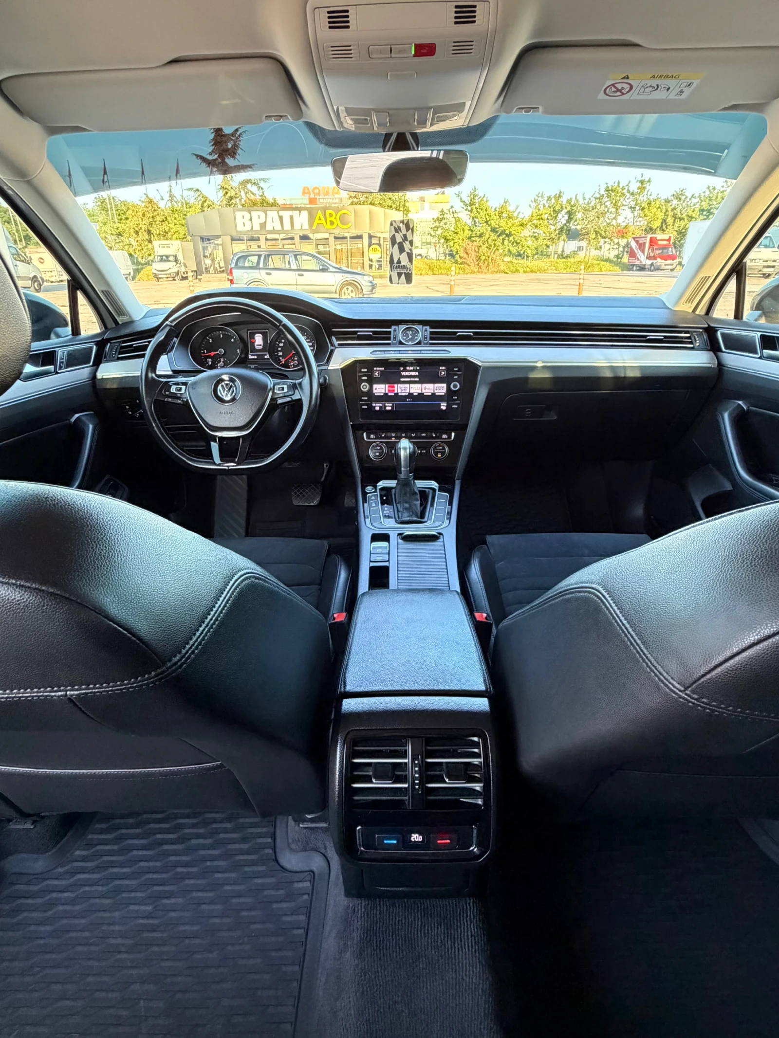 VW Passat 2.0TDI DsG, снимка 10 - Автомобили и джипове - 54988400