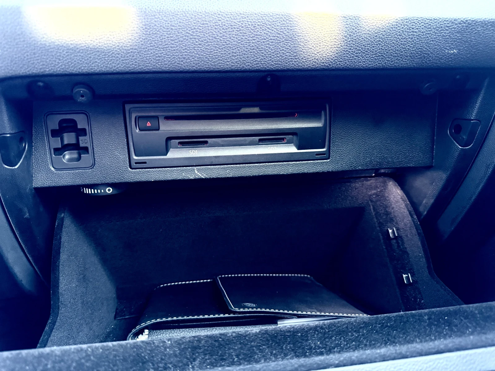 VW Passat 2.0TDI DsG, снимка 14 - Автомобили и джипове - 54988400