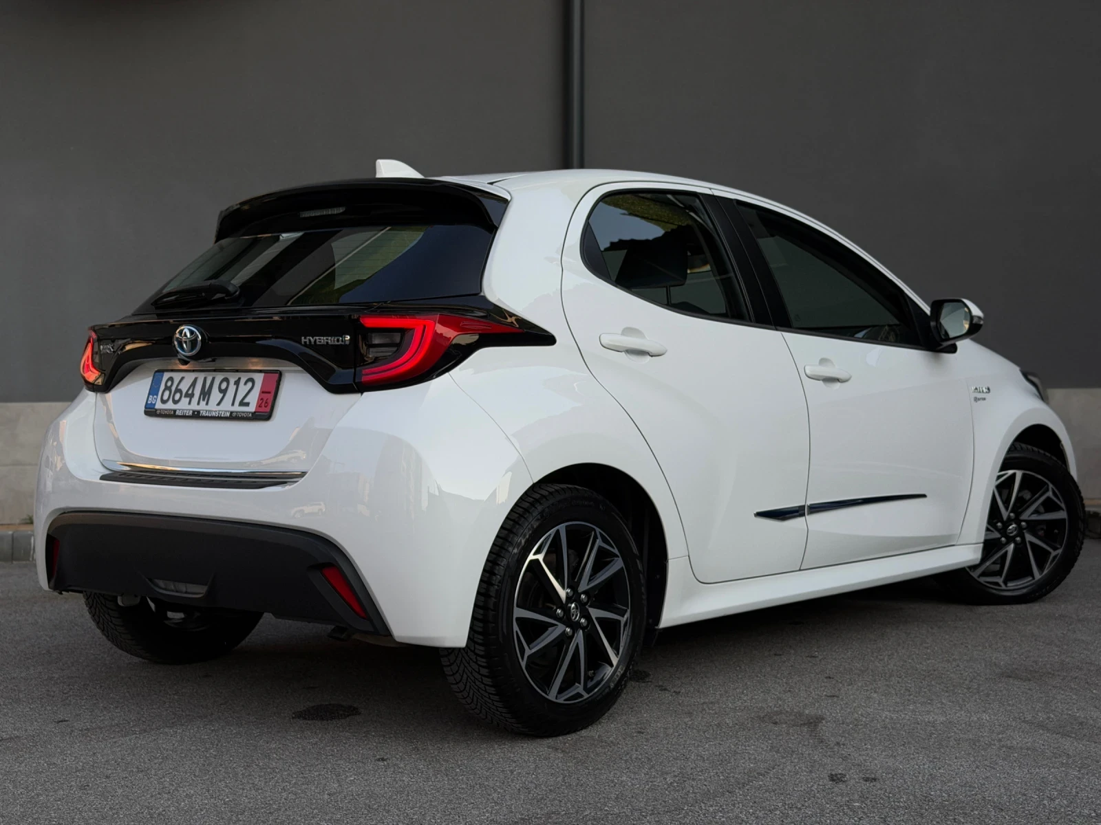 Toyota Yaris 1.5 HYBRID 33000��! �����������! | Mobile.bg � ����������� 5
