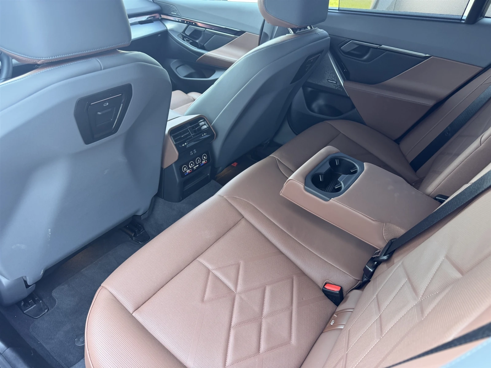 BMW 550 xDrive Sedan | Mobile.bg � ����������� 14