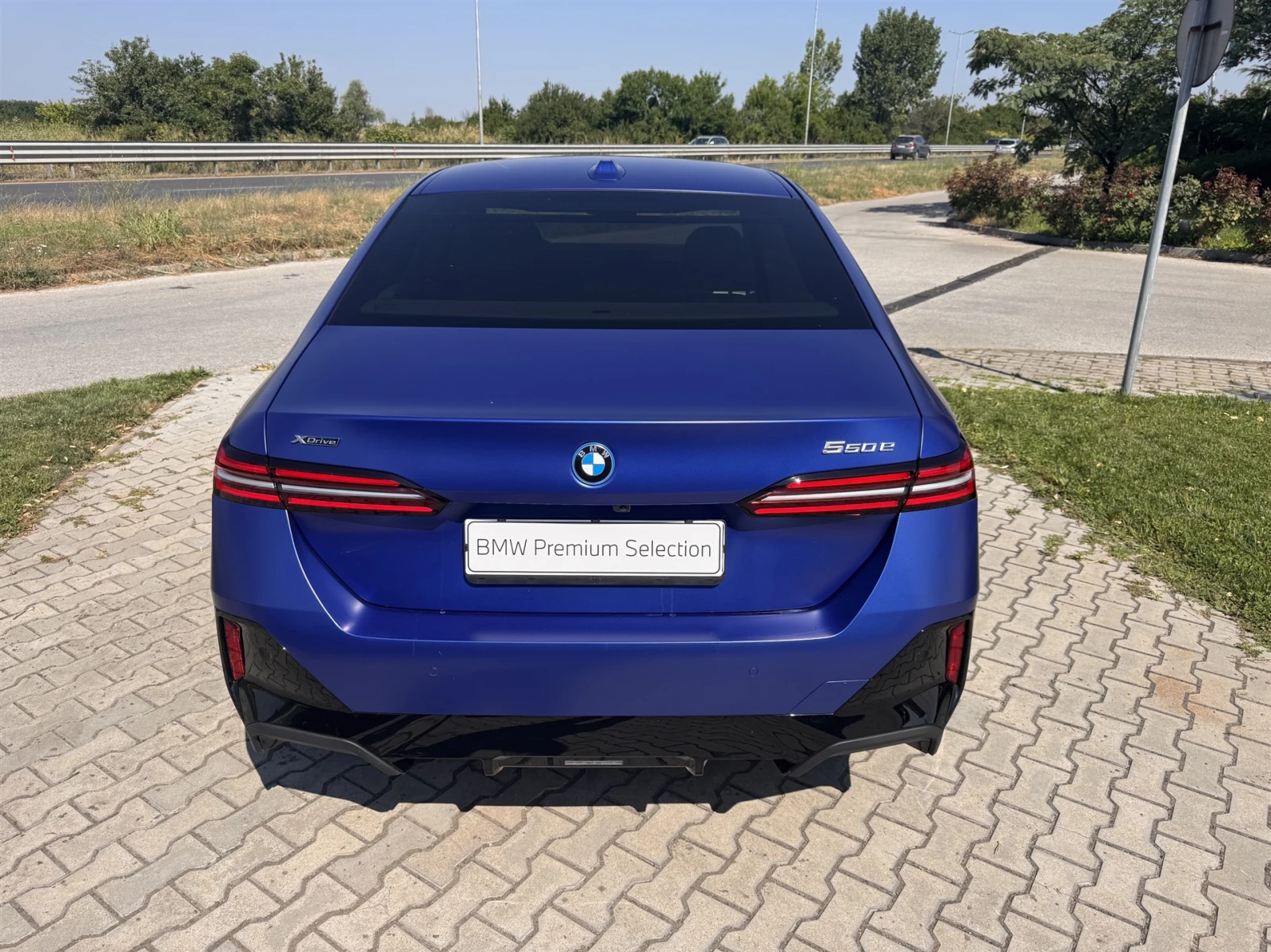 BMW 550 xDrive Sedan | Mobile.bg � ����������� 9